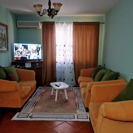 Calmly, Spacious Apartment Next To Usa Embassy Tirana Buitenkant foto