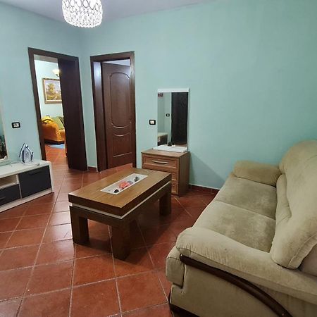 Calmly, Spacious Apartment Next To Usa Embassy Tirana Buitenkant foto
