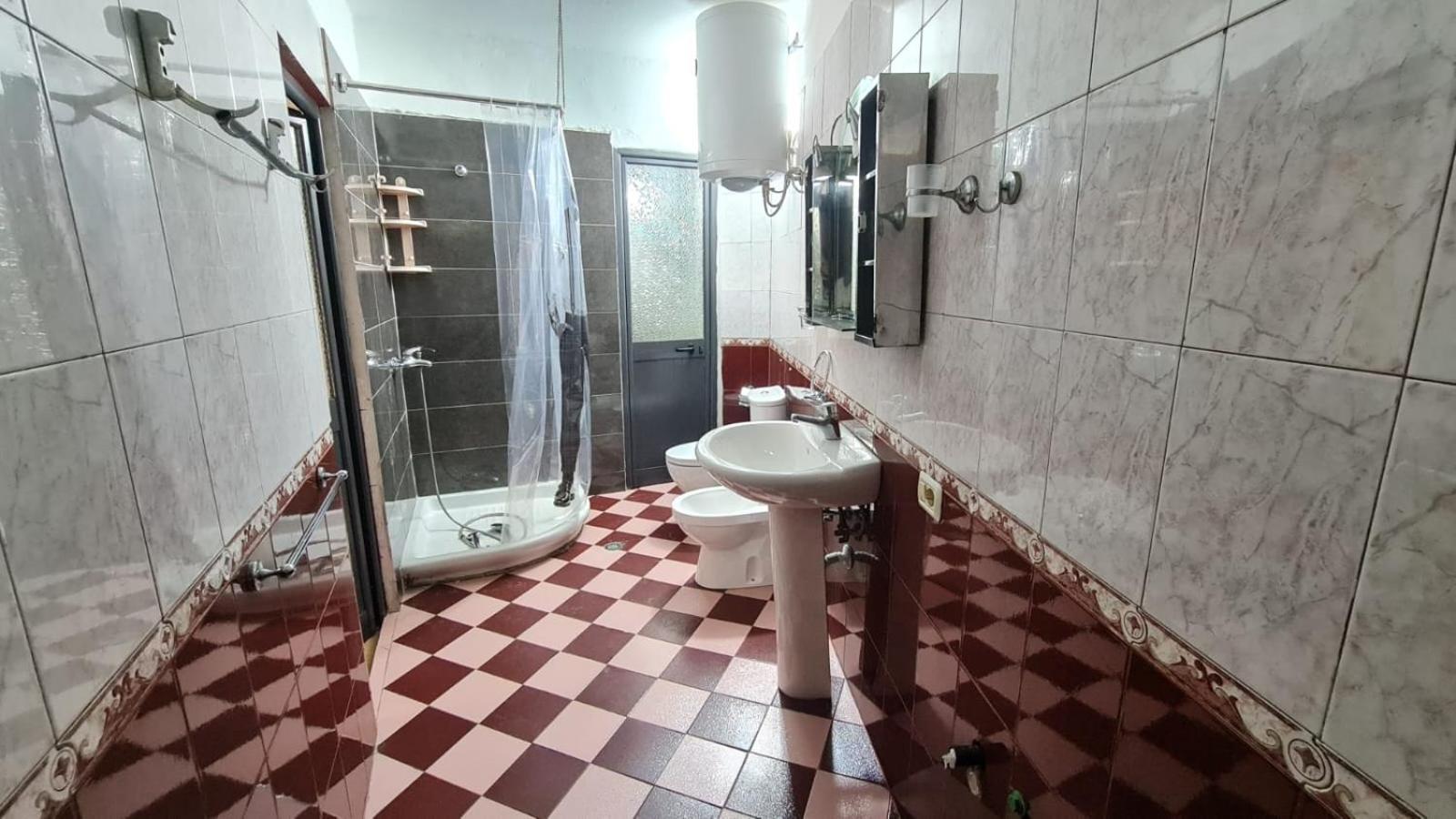 Calmly, Spacious Apartment Next To Usa Embassy Tirana Buitenkant foto