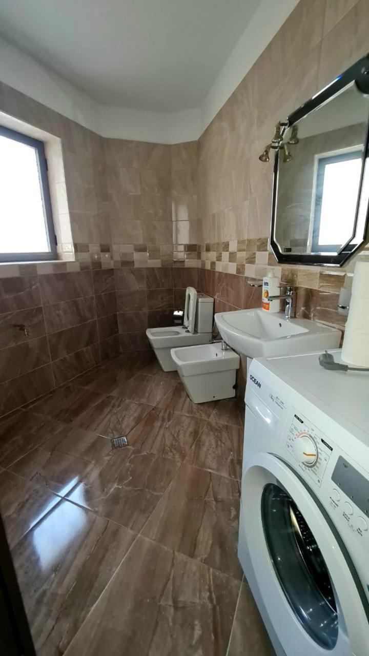 Calmly, Spacious Apartment Next To Usa Embassy Tirana Buitenkant foto