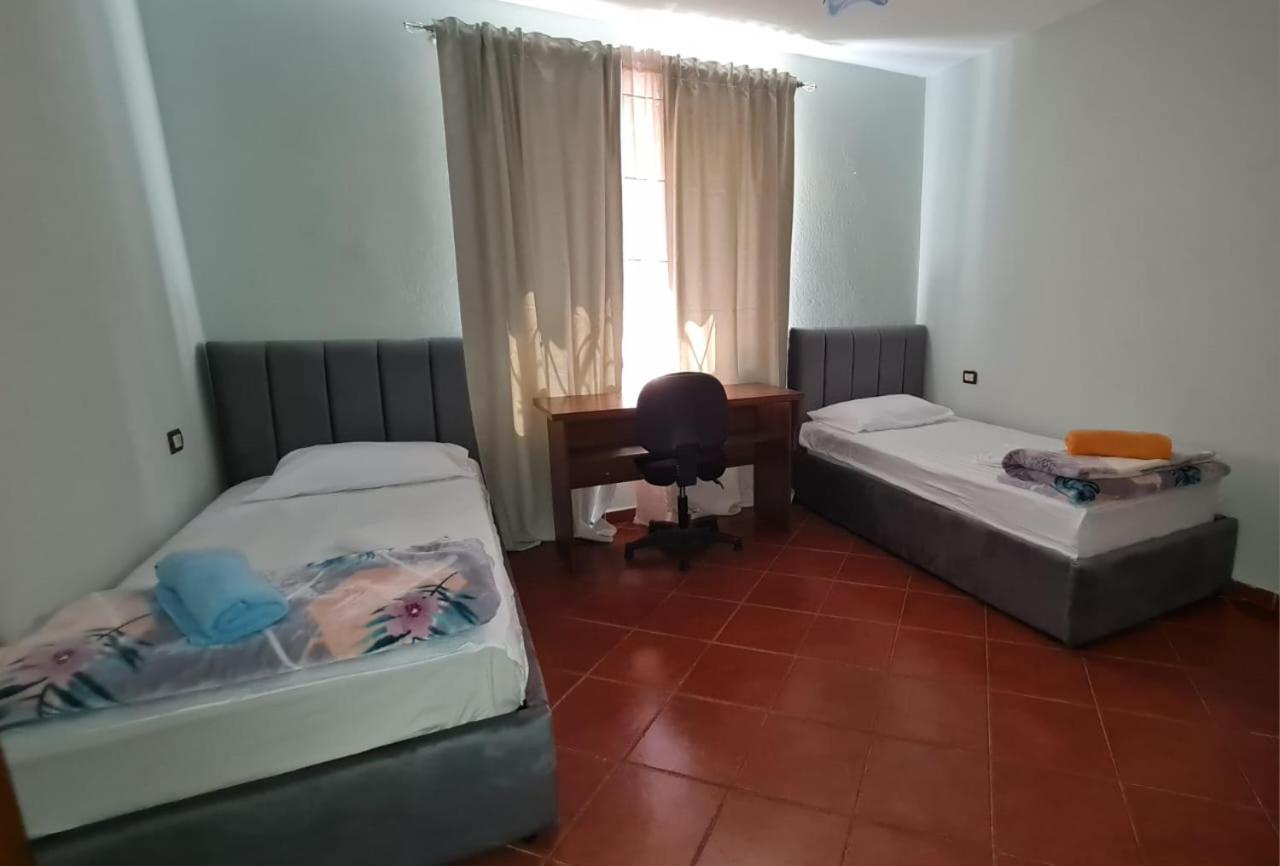 Calmly, Spacious Apartment Next To Usa Embassy Tirana Buitenkant foto